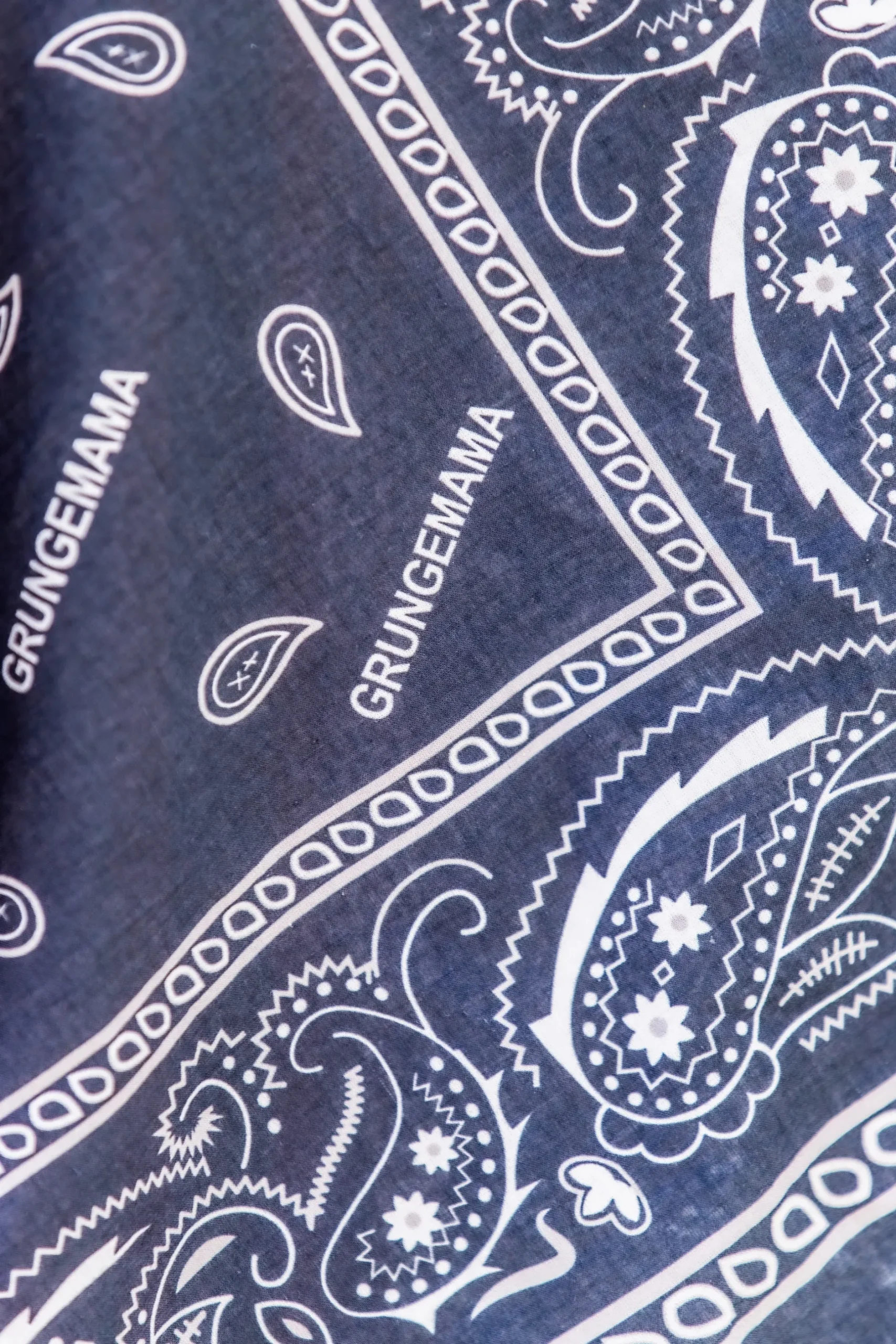 foulard_grungemama_indy_n_1.webp Grungemama Foulard Indy Noir