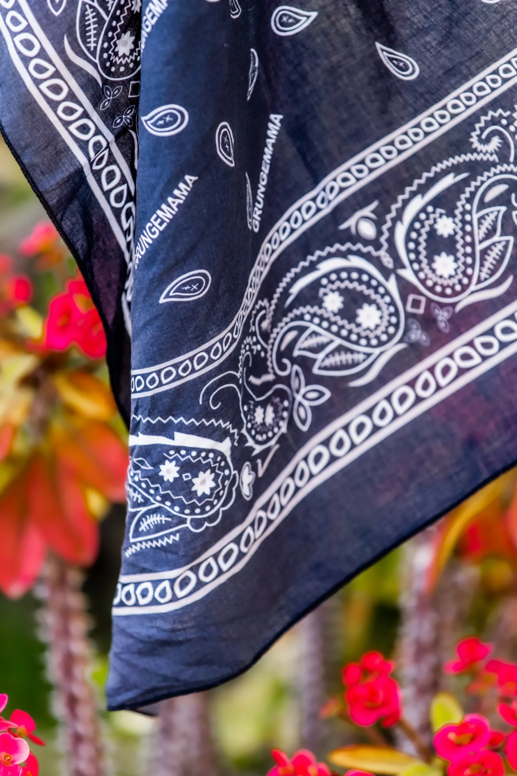 foulard_grungemama_indy_n_5.webp Grungemama Foulard Indy Noir