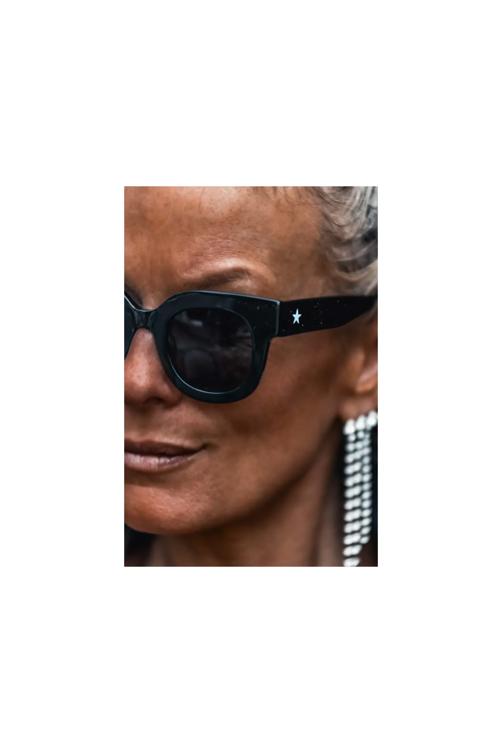 lunettes_grungemama_ellen_4-1.webp Grungemama Lunettes Ellen Solaire Noir