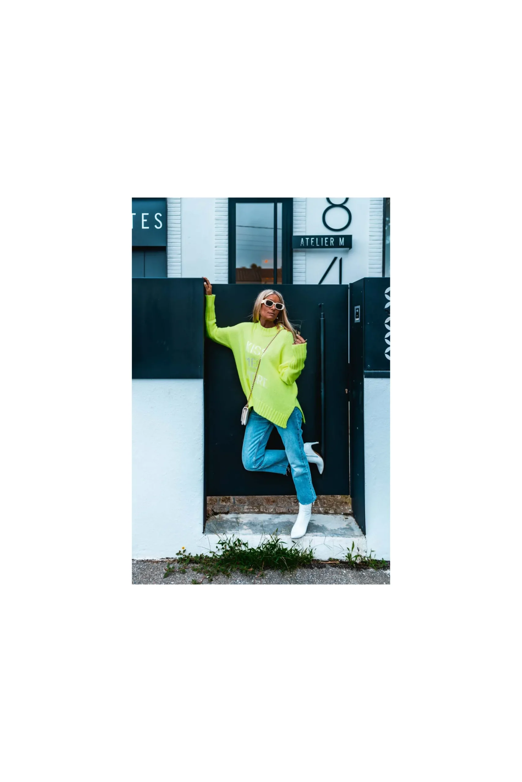 pull_grungemama_kiss_jaun_7.webp Grungemama Pull Kiss Jaune Fluo
