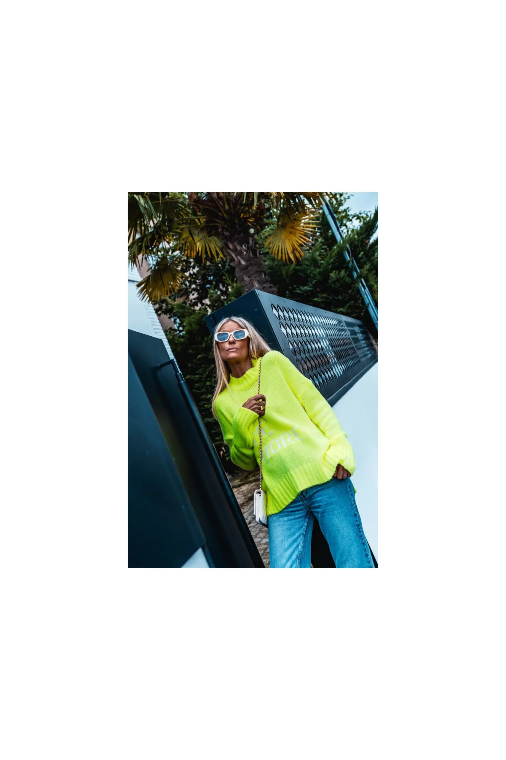pull_grungemama_kiss_jaun_8.webp Grungemama Pull Kiss Jaune Fluo