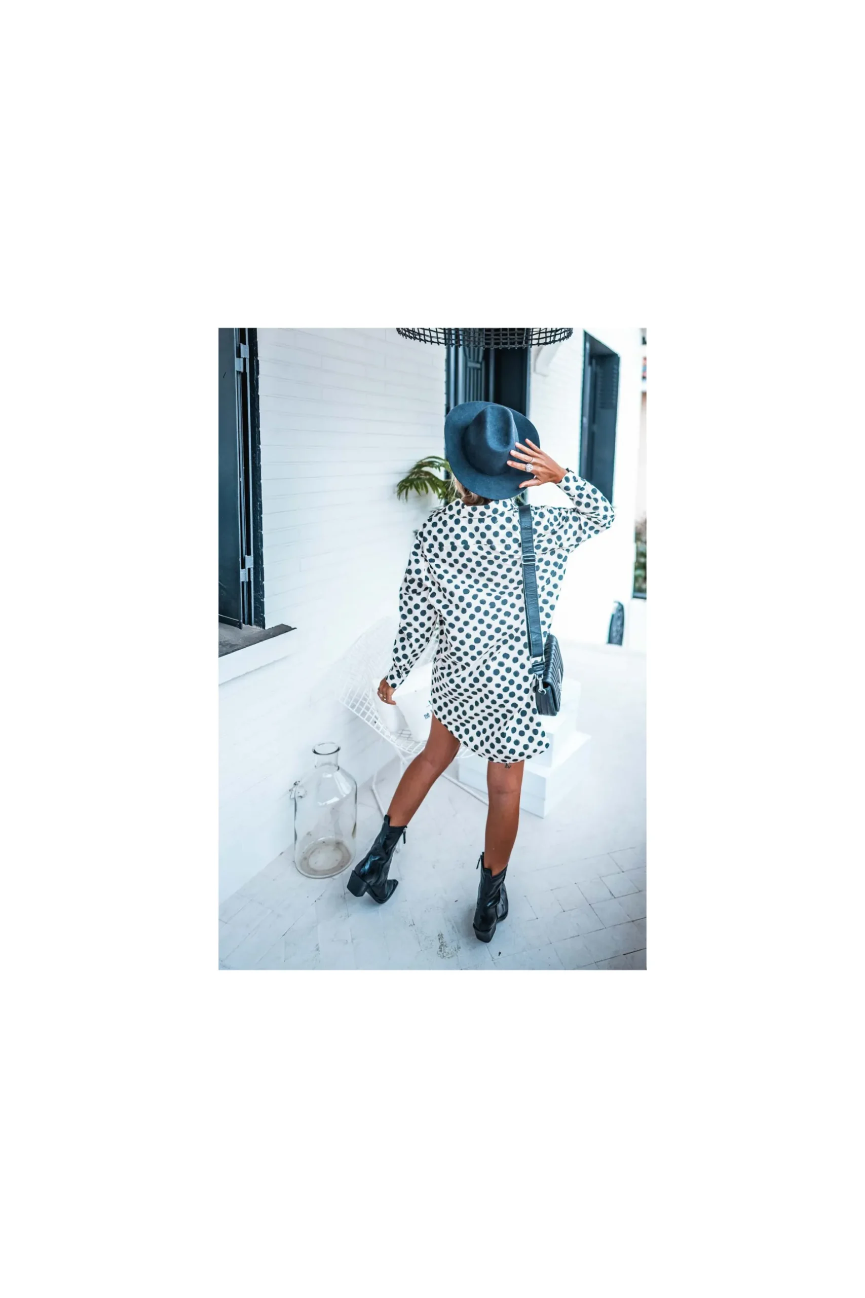 robe_banditas_nelia_blanc_1.webp Grungemama Robe Banditas Nelia Blanc/noir