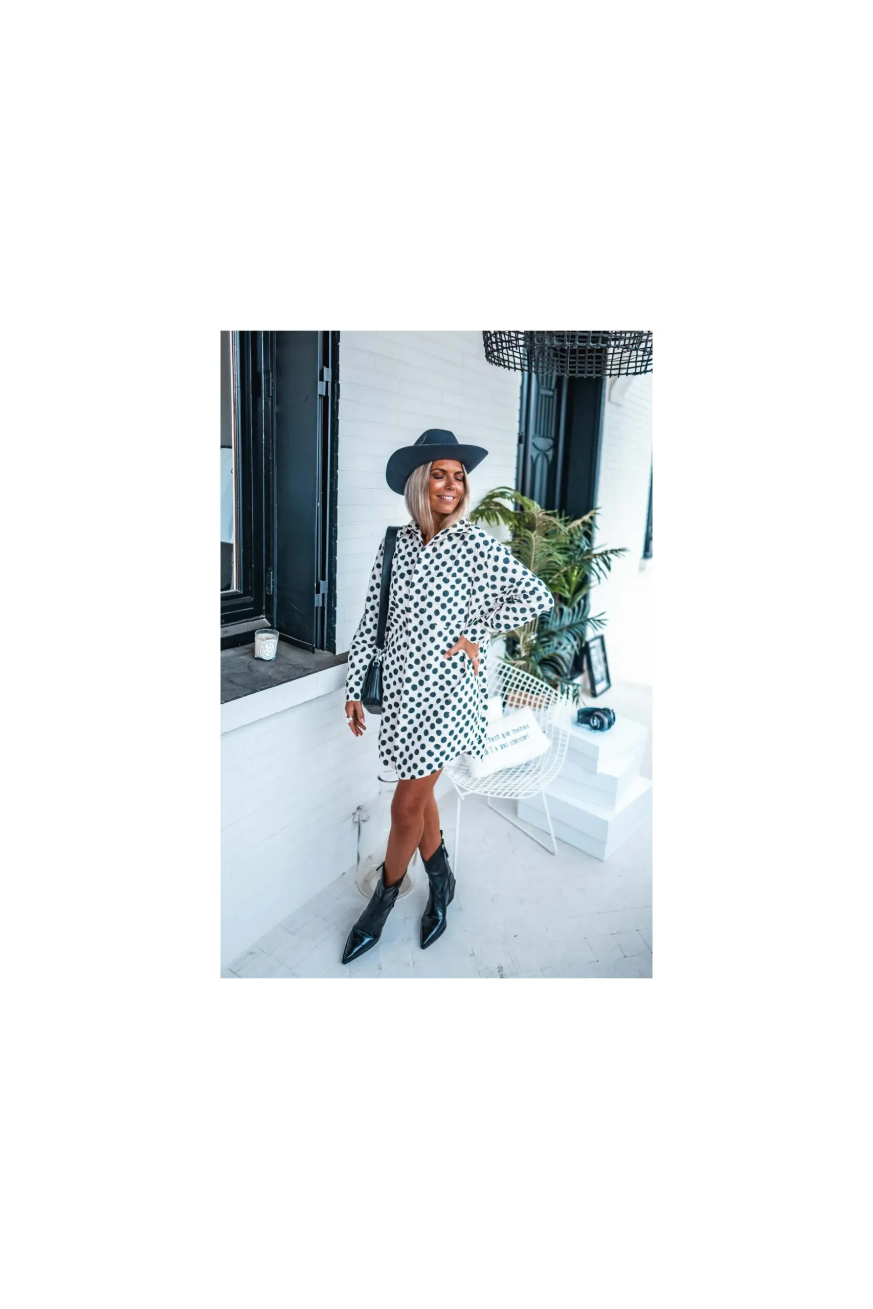 robe_banditas_nelia_blanc_5.webp Grungemama Robe Banditas Nelia Blanc/noir