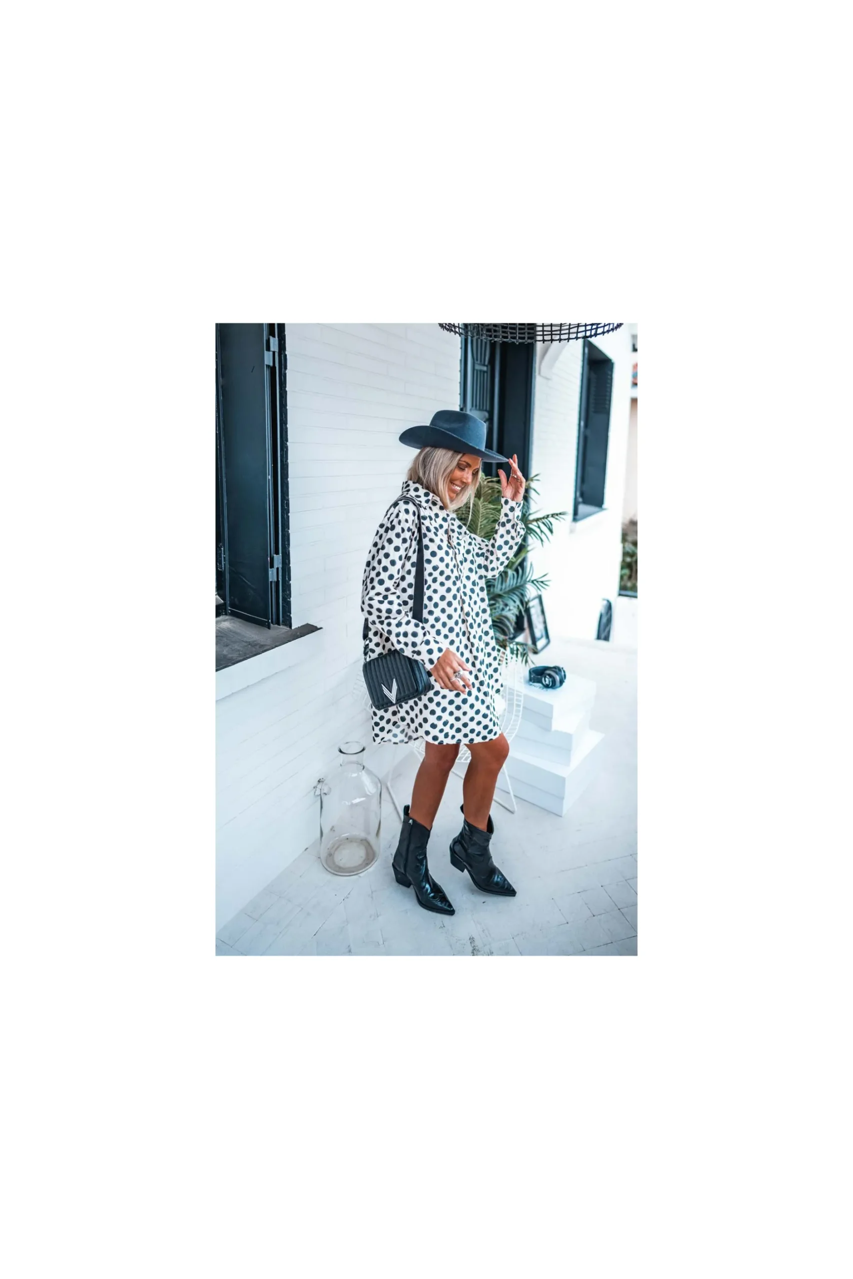 robe_banditas_nelia_blanc_6.webp Grungemama Robe Banditas Nelia Blanc/noir