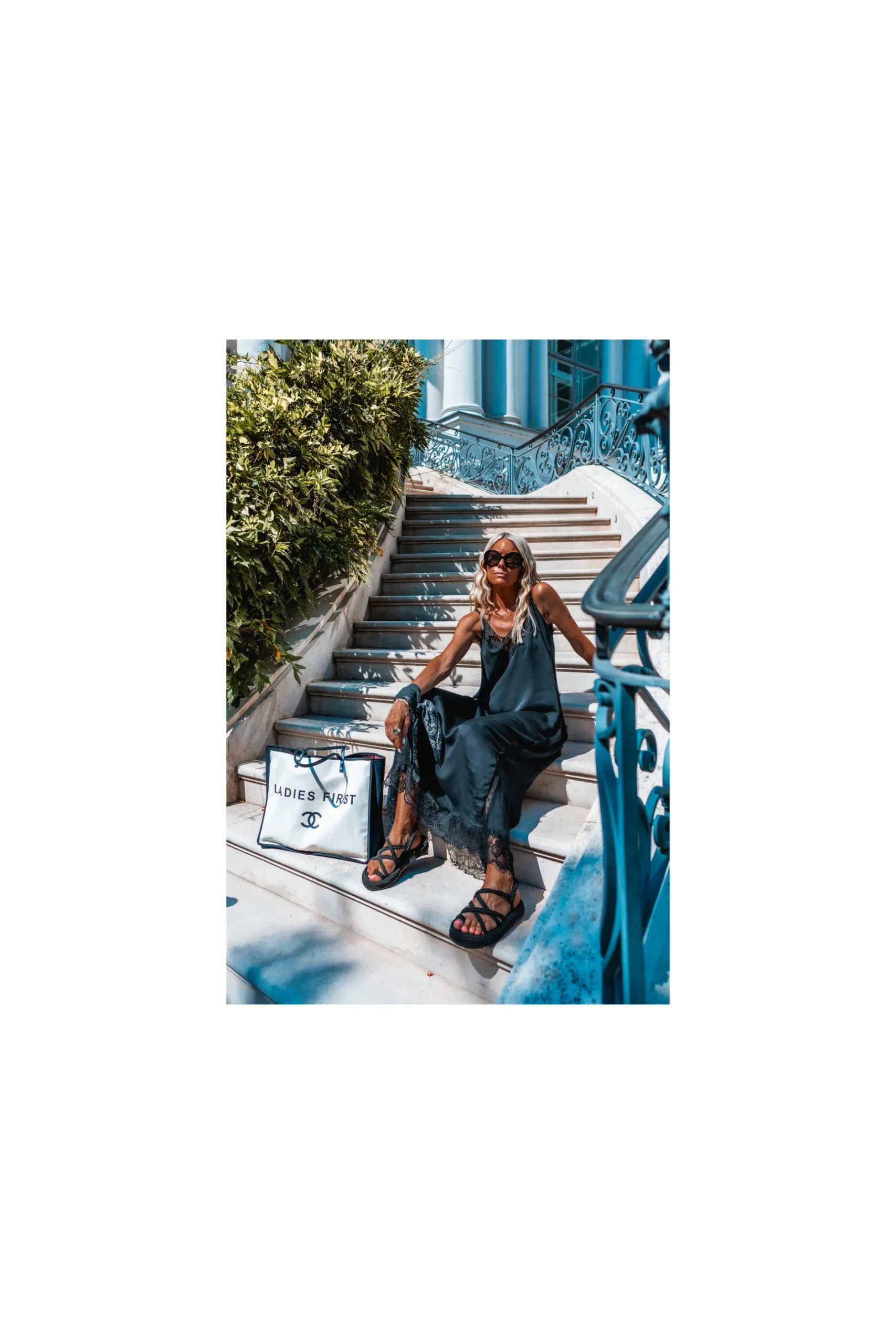 robe_grungemama_eris_noir_7.webp Grungemama Robe Eris Noir