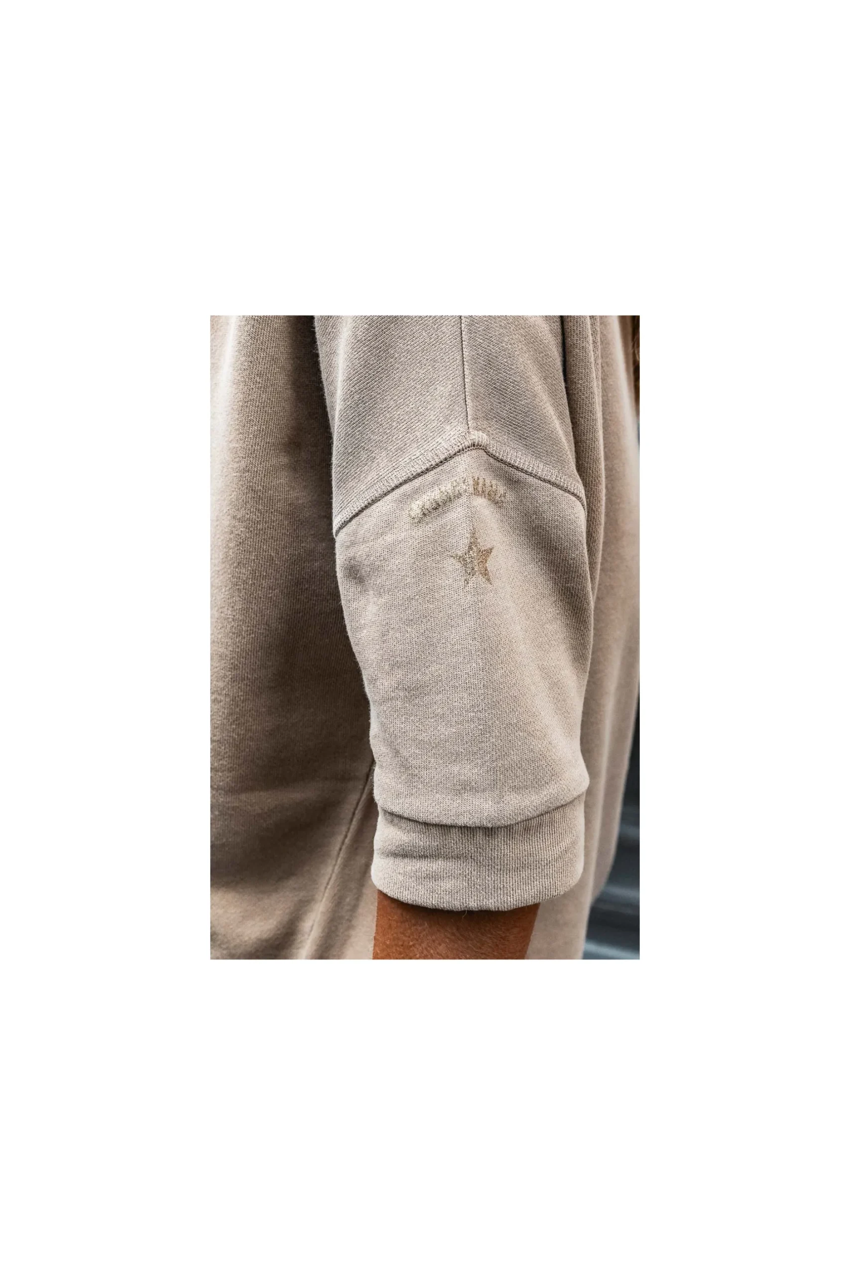 sweat_grungemama_ana_beig_0.webp Grungemama Sweat Ana Beige