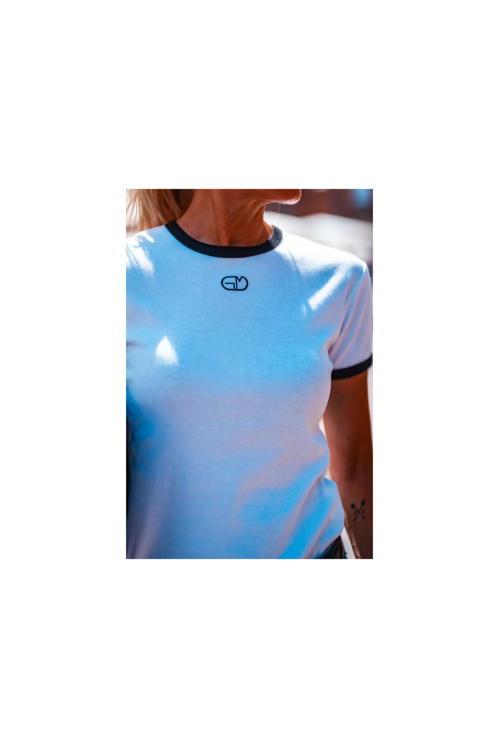 tshirt_grungemama_idris_b_1-1.webp Grungemama T-shirt Idris Blanc Noir